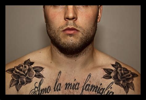 Tatouage phrase italienne pour la famille Modèles et Exemples