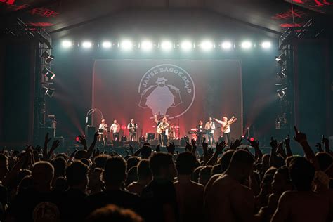 Rowwen Héze Slotconcert 2022 with Infinity and Showtec