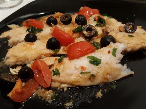 Pesce Persico Con Pomodorini E Olive In Padella