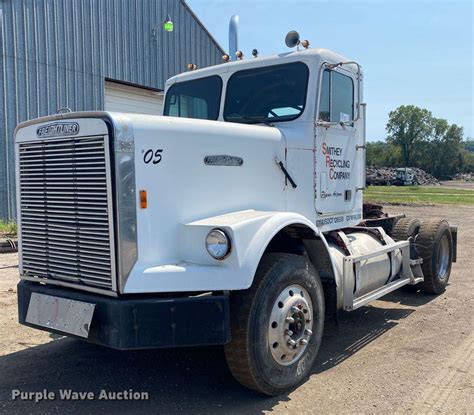 Sold 1987 Freightliner Flc Other Equipment Trucks Tractor Zoom