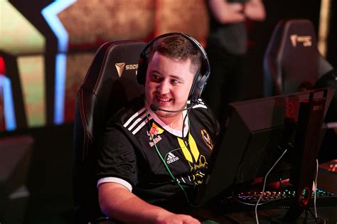 Melhor Jogador Do Mundo De Cs Go Veja Os Melhores De Cada Ano Mais