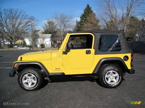 Solar Yellow 2004 Jeep Wrangler Se 4x4 Exterior Photo 58942841