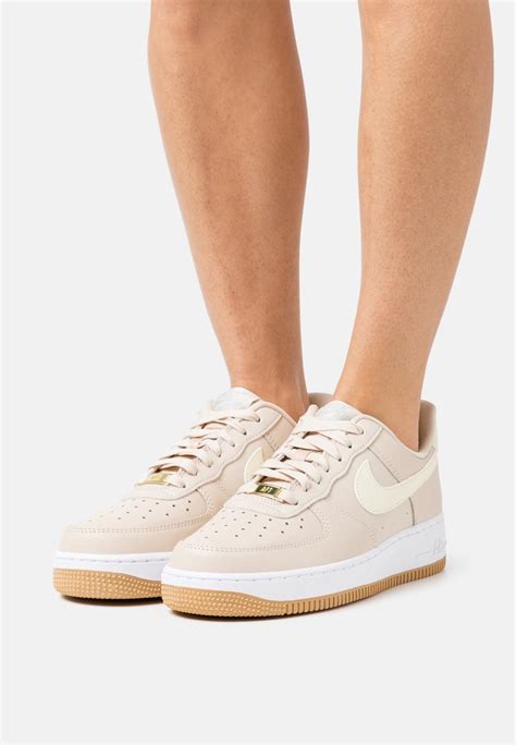 Nike Sportswear Air Force 1 07 Joggesko Sanddriftcoconut Milk