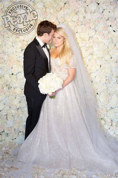 Meghan Trainor Is Pregnant Singer And Husband Daryl Sabara Expecting