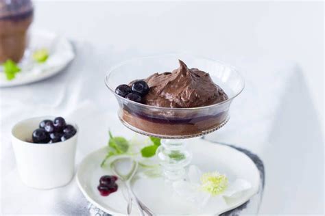 Das Rezept F R Schokoladenmousse Mit Blaubeerso E Mit Allen N Tigen