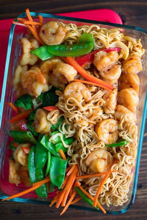 Shrimp Stir Fry With Ramen Noodles Peas And Crayons