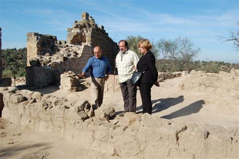 Descubre el apasionante origen de la Atlántida y su legado intemporal