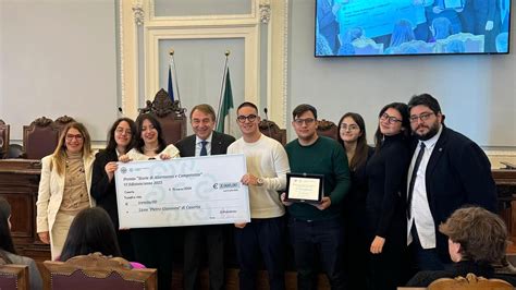 Al Liceo Giannone Di Caserta Il Premio Provinciale Storie Di