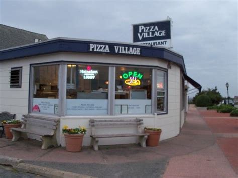 Pizza Village montauk | Montauk restaurants, Ny restaurants, Ny style pizza