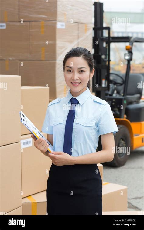 Logistics Warehouse Management Personnel Stock Photo Alamy