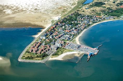 Wittdün auf Amrum aus der Vogelperspektive Küstenbereich der Nordsee