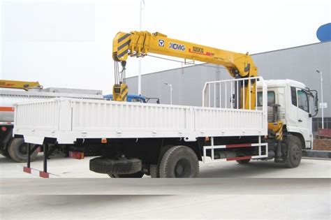 XCMG SQ8SK3Q 8000 Kg Truck Mounted Crane With Telescopic Boom