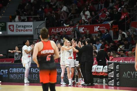 Fotos Del Partido Casademont Zaragoza Villeneuve De La Eurocup Women