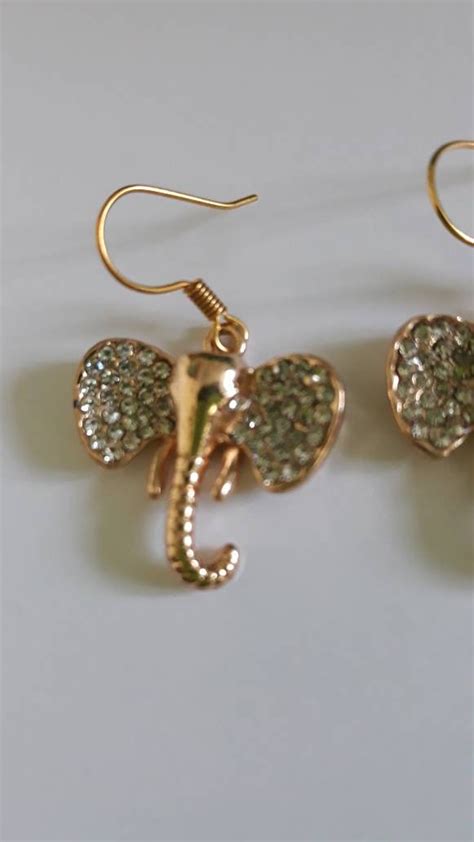 Stunning Elephant Dangle Earrings Gold Coloured Metal With Etsy De