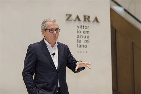 Zara owner Inditex outlines digital future with larger stores in major ...