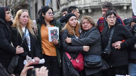 A Pesar Del Miedo Cientos De Personas Se Movilizaron Para Pedir La