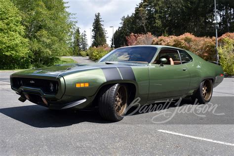 1971 PLYMOUTH GTX CUSTOM COUPE Front 3 4 260110