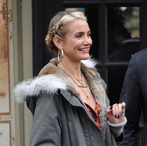 Cameron Diaz Rocks Fab Braided Hair As Miss Hannigan In New Annie Film