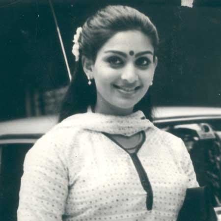 MALAYALAM OLD ACTRESS ~ Complete Celebrities