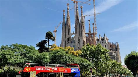 Excursão hop on hop off pela cidade de Barcelona e experiência Camp Nou