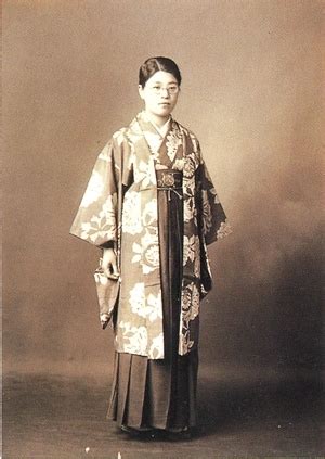 An Introduction To Kimono Styles Of Japans Taisho Period 1912 26