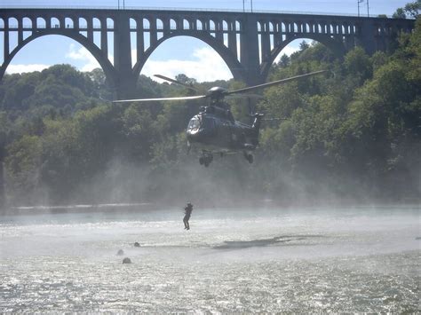 Jeune homme disparu retrouvé mort dans le lac de Schiffenen SWI