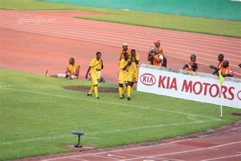 LAsec bat Odienné 2 1 et reprend la tête de la Ligue 1 ivoirienne de