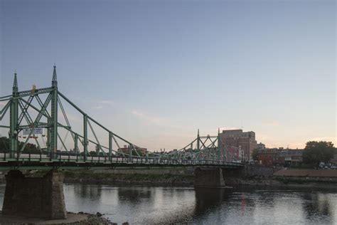 lehigh valley seasons  hikes parks farmers market