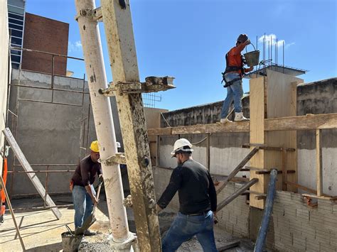 Secretaria de Obras vistoria fase de conclusão da concretagem da obra