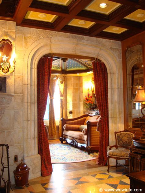 Cinderella-Castle-Suite-41