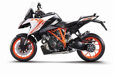 Motorrad Vergleich Ktm 1290 Super Duke Gt 2021 Vs Suzuki V Strom 1050 2021