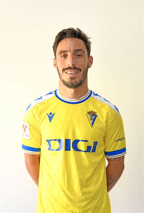 IZA Cádiz Club de Fútbol Web Oficial