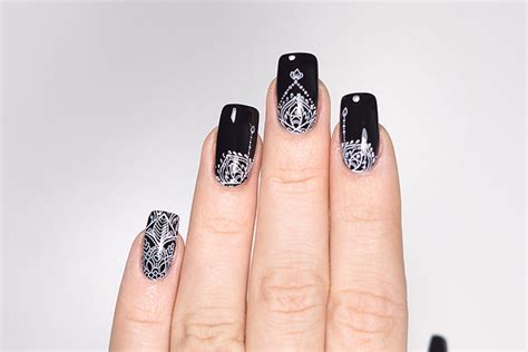 Nailart Essie Black And White Boho Vanessa Flickr