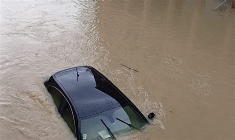 Alluvione Veicoli Distrutti O Danneggiati Prosegue Lerogazione Dei