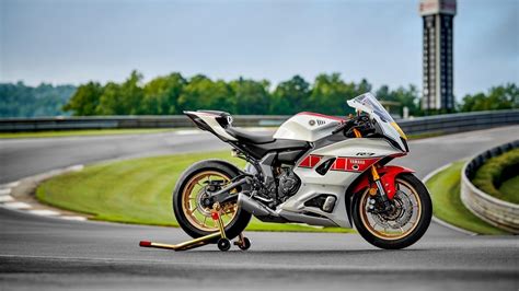 Yamaha R World Gp Th Anniversary Alle Technischen Daten Zum Modell