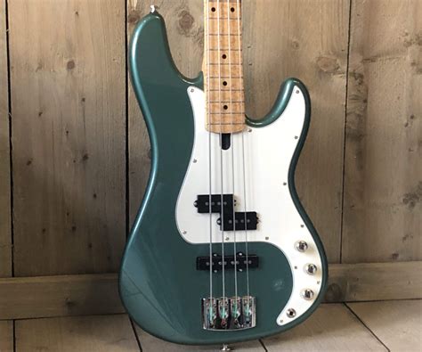 Soulmate 4 Almond Green De Gier Guitars Basses