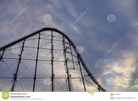 Tokyo Dome Roller Coaster Editorial Image | CartoonDealer.com #17194272