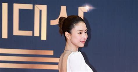 김소은 ‘순백의 드레스의 반전 뒤태 Mk포토