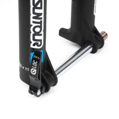 Vidlice Suntour XCR32 AIR LO R DISC boost 15QLC32 100mm černá mat