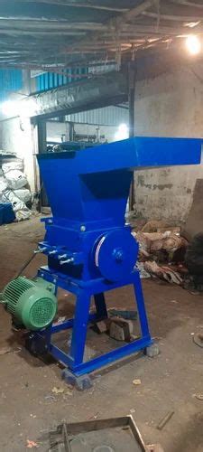 Heavy Duty Plastic Scrap Grinder Machine Blade Size 15 Inch At Rs