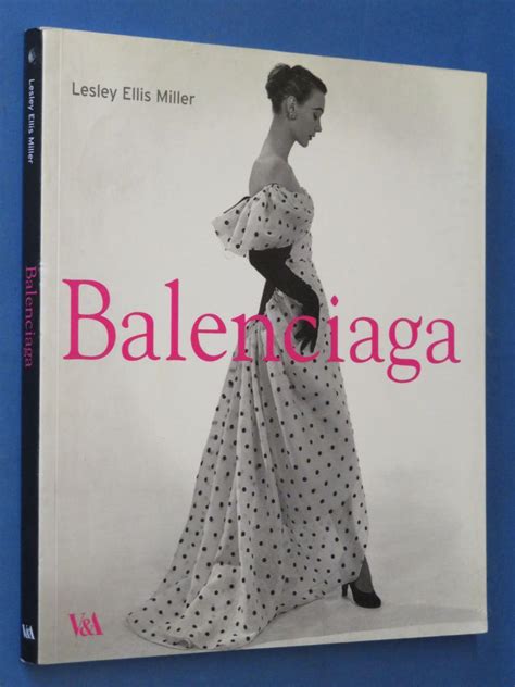 Historias de Ana Blog de Arte y Diseño CRISTÓBAL BALENCIAGA EL