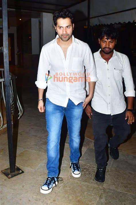 Photos Shah Rukh Khan Aamir Khan Vicky Kaushal And Others Snapped At