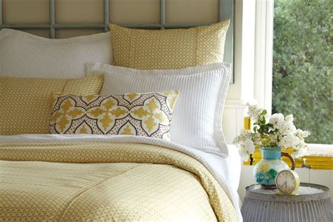 Freshen Up Your Bedroom Easily With This Charleston Duvet Cover This