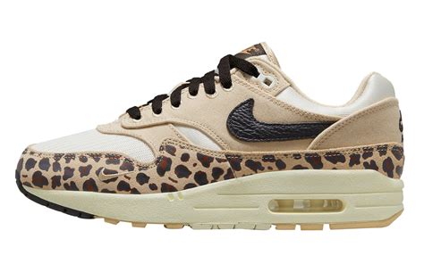 Nike Wmns Air Max Leopard Oct Fv Kicksonfire