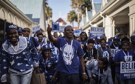 South Africa S Democratic Alliance Elects Mmusi Maimane As Its First