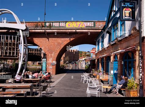 The Tyne Bar Ouseburn Tyne And Wear Stock Photo Alamy