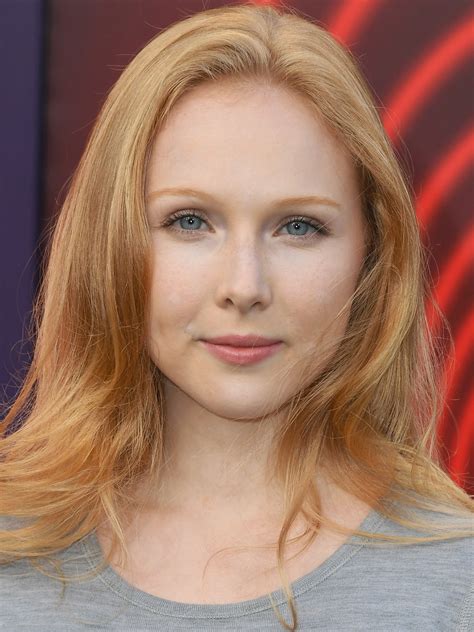 Photo De Molly C Quinn Affiche Molly C Quinn Photo 1 Sur 90