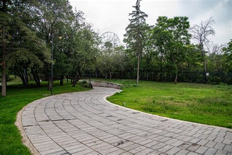 Chulada Así se ve la rueda de la fortuna del Parque Aztlán a semanas