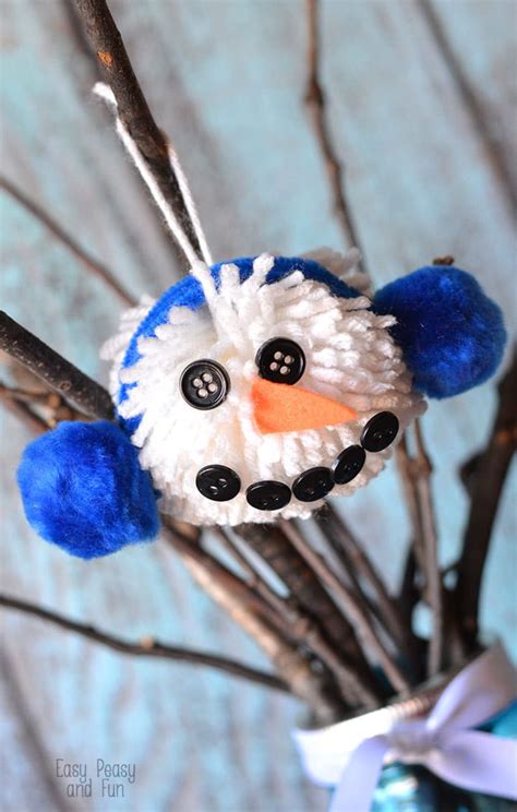 Pom Pom Snowman Ornament - Pom Pom Crafts - Easy Peasy and Fun