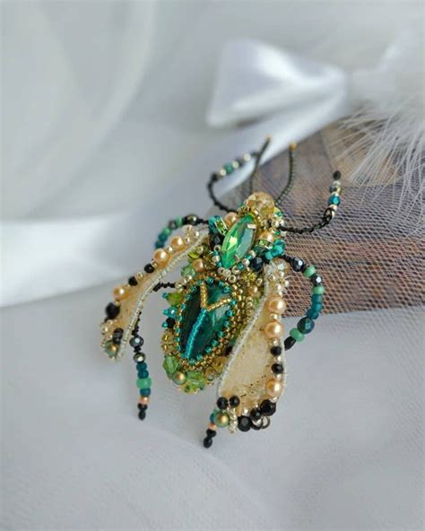 Green Crystal Insect Beaded Brooch Beetle Brooch Bug Pin Beaded